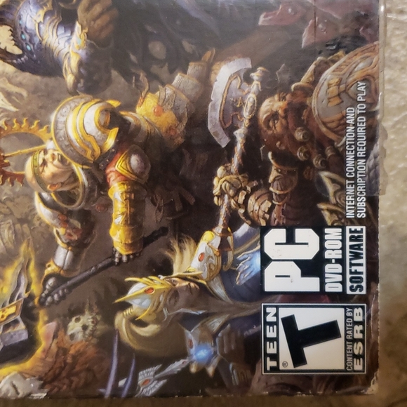 4/20 Warhammer Online: Age of Reckoning (PC, 2008) Disc 1 & 2 With Manual - Picture 2 of 6